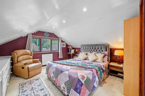 2 Rydal Drive, Bexleyheath, DA7 5EE