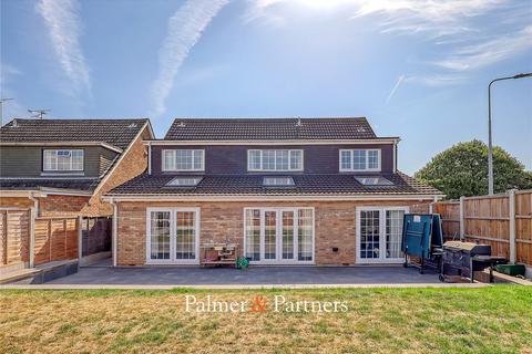 6 bedroom detached house for sale, Petersfield, Essex CM1