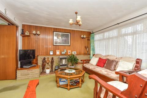 3 bedroom detached house for sale, Crossways, Sittingbourne, Kent