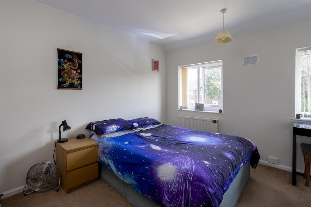 99 Chapelfield Road 13.jpg