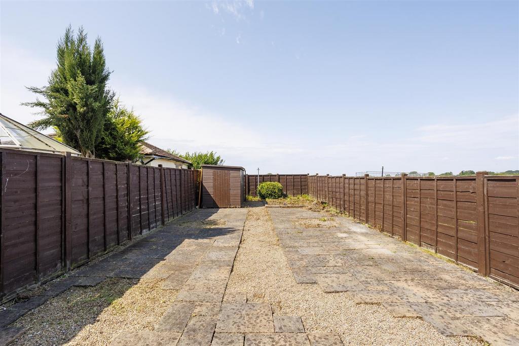 99 Chapelfield Road 18.jpg