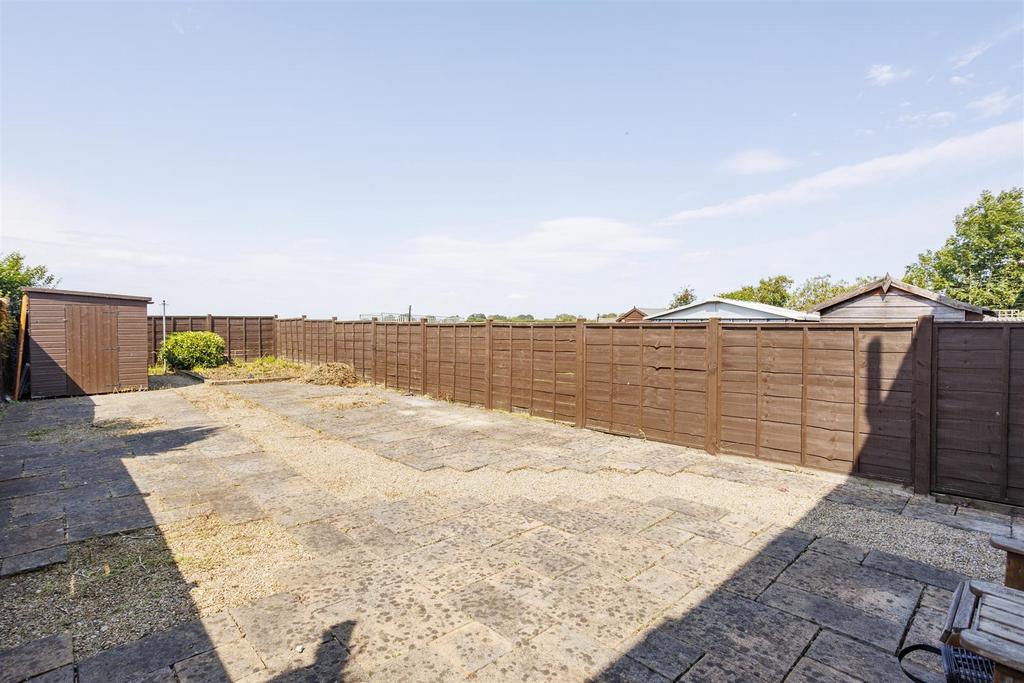 99 Chapelfield Road 20.jpg