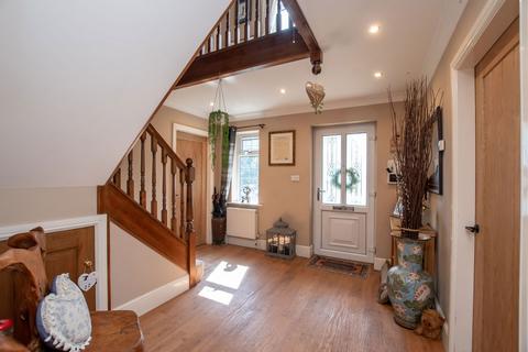 4 bedroom detached house for sale, Main Road, Louth LN11