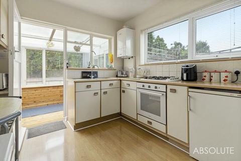 3 bedroom semi-detached bungalow for sale, Waterleat Avenue, Paignton, TQ3