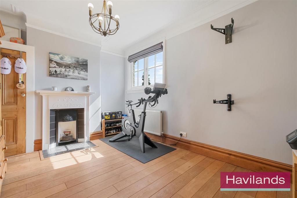 Green Dragon Lane-9.jpg