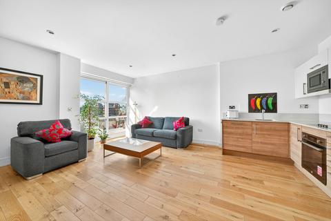 2 bedroom flat for sale, Cornell Square, London SW8