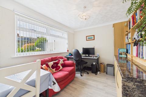 28 Rookery Drive, Penwortham, Preston, PR1 9LU