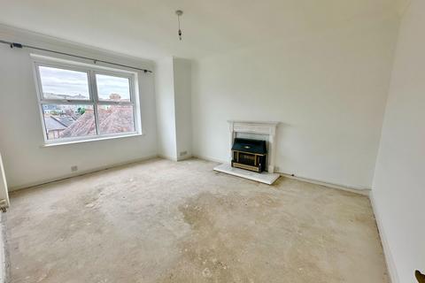 2 bedroom flat for sale, Babbacombe Road, Torquay, TQ1 3TJ