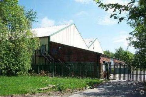 Warehouse to rent, Colne Rd Burnley BB10 3AT