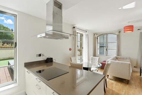 1 bedroom flat for sale, Queen Elizabeth Street, London SE1