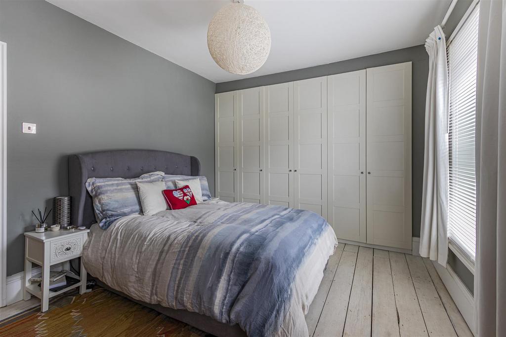 Romilly Road West 14-2.jpg