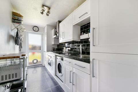 16 Burgate Close, Crayford, Dartford, DA1 4ST