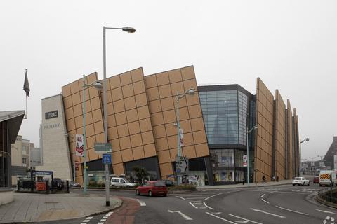 Property to rent, 1 Charles St Plymouth PL1 1EA