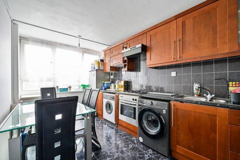2 bedroom maisonette for sale, Cator Street, Peckham, London, SE15