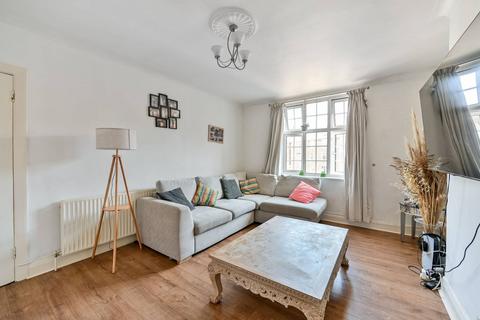 Birkenhead Avenue, Kingston, Kingston upon Thames, KT2