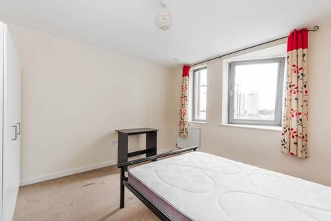 2 bedroom flat for sale, High Street, Stratford, London, E15