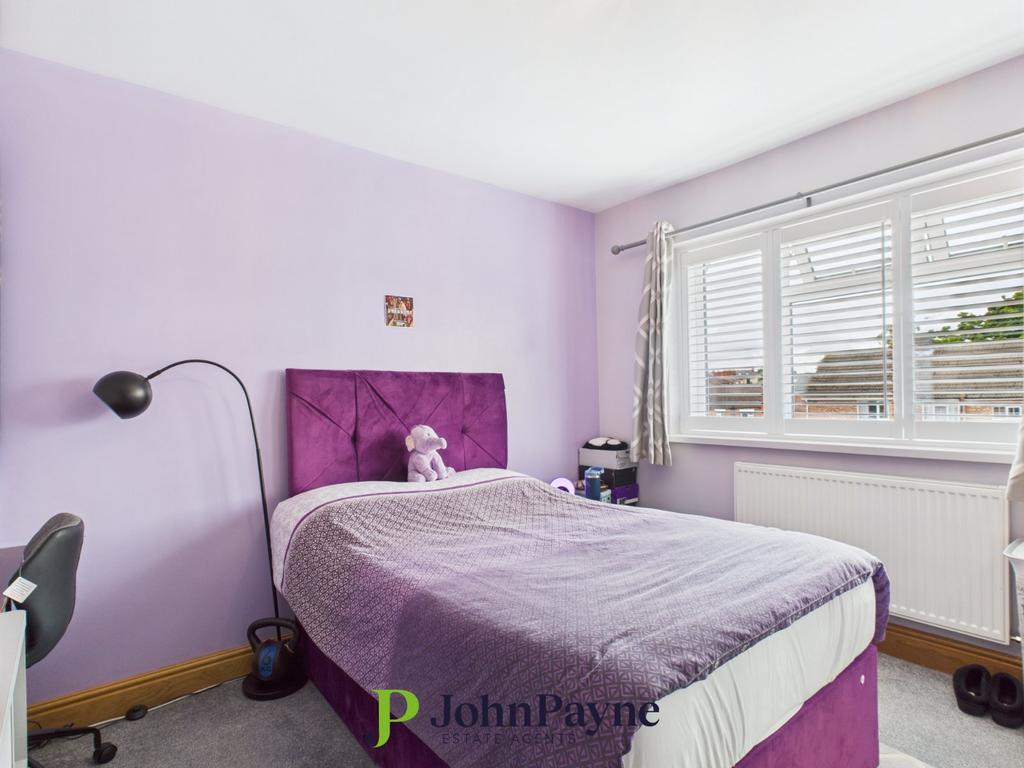 Bedroom 2 (Rear)