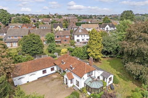 4 bedroom detached house for sale, Marshalls Drive, Braintree, Essex, CM7