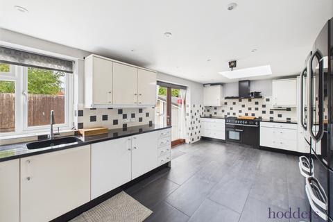 undefined, Wheatash Road, Addlestone, Surrey, KT15
