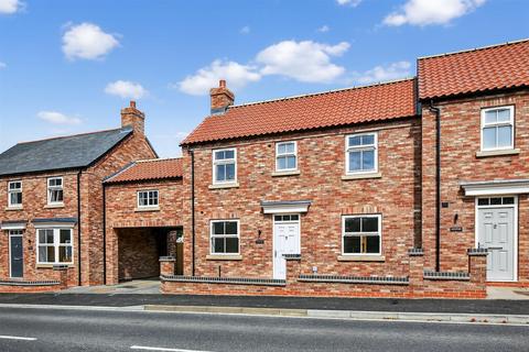 Thirsk Road, Easingwold, York
