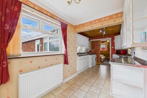 4 bedroom detached bungalow for sale, Beech Road, Elloughton