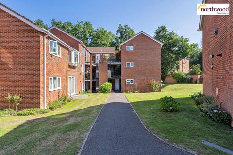 1 bedroom flat for sale, Romilly Drive, Watford, WD19