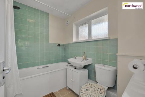 1 bedroom flat for sale, Romilly Drive, Watford, WD19
