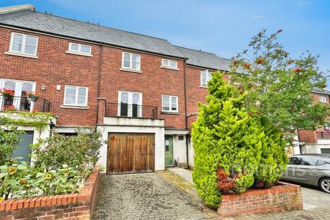undefined, Peggs Way, Basingstoke, Hampshire
