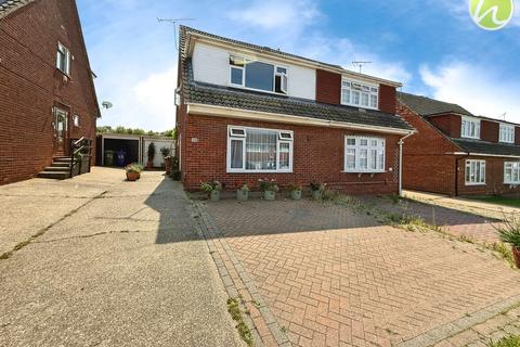 20 Edinburgh Avenue, Corringham, Stanford-le-hope, SS17 7TQ