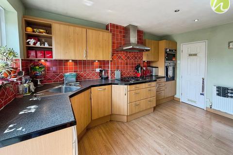 20 Edinburgh Avenue, Corringham, Stanford-le-hope, SS17 7TQ