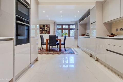 undefined, Woodlands Close, Gerrards Cross, Buckinghamshire