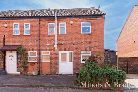 4 bedroom semi-detached house for sale, Kerville Street, Norwich
