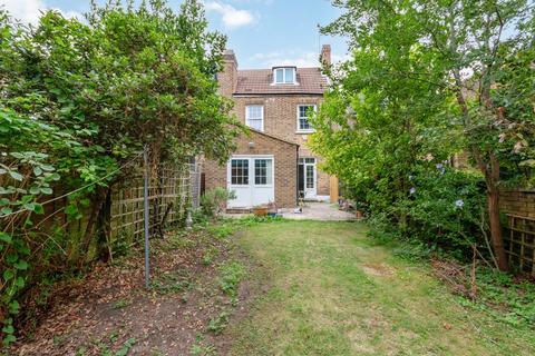 undefined, Wellesley Road, Chiswick W4