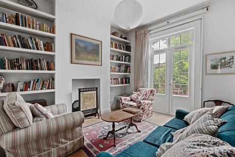 undefined, Wellesley Road, Chiswick W4