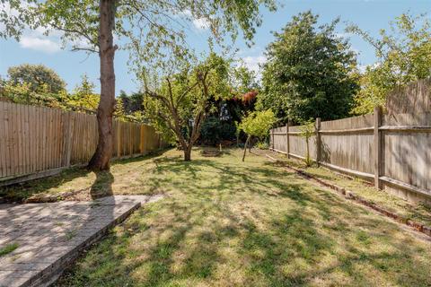 103 Maycross Avenue, Morden, SM4 4DF