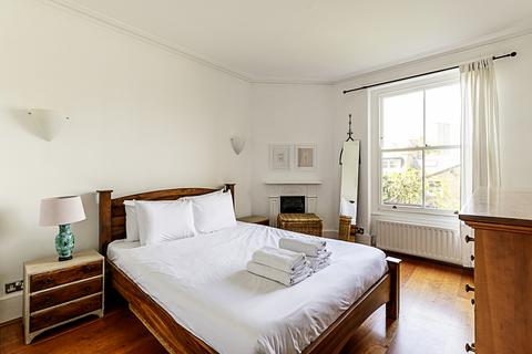 2 bedroom flat to rent,  Cambridge Mansions, Cambridge Road, London SW11