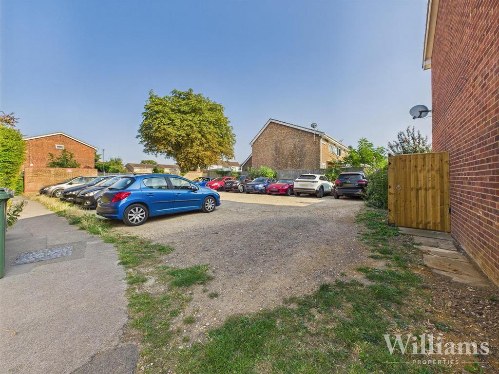 CAM02861 G0-PR0463-STILL007.jpg