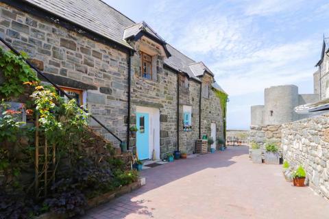 3 bedroom house for sale, Castle Lodge, Castle Square, Harlech