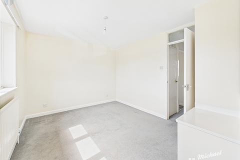 undefined, Edward Walk, Aylesbury