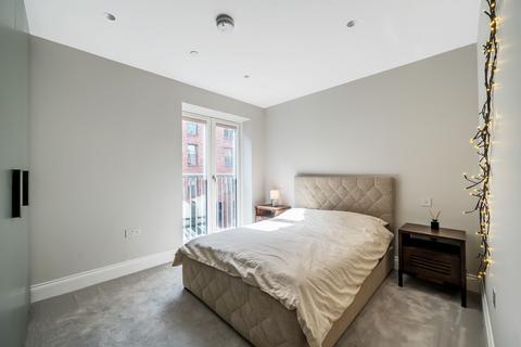 undefined, Explorer Way, London, NW7