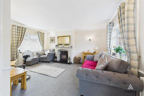 3 bedroom semi-detached house for sale, Beamhill Road, Burton-On-Trent DE13