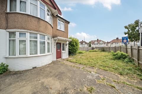 3 bedroom semi-detached house for sale, Methuen Road, Edgware