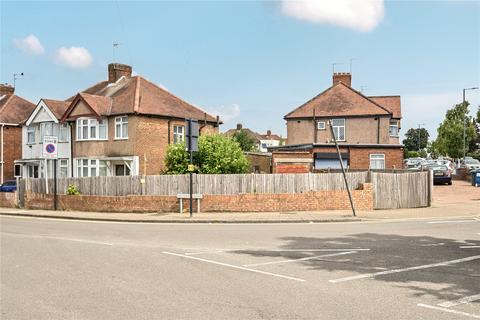 3 bedroom semi-detached house for sale, Methuen Road, Edgware