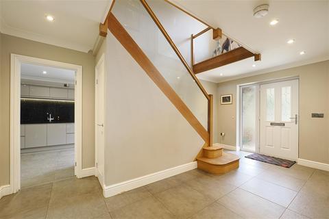 3 bedroom detached house for sale, Common Road, Bluebell Hill Village, Chatham