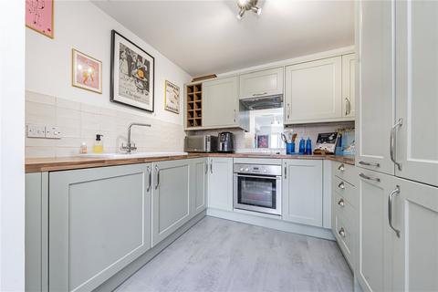 2 bedroom apartment for sale, Varsity Drive, Twickenham