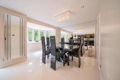 5 bedroom detached house for sale, Boningale Way, Dorridge, B93