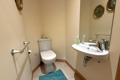 2 bedroom apartment for sale, Barnetts Close, Kidderminster, DY10