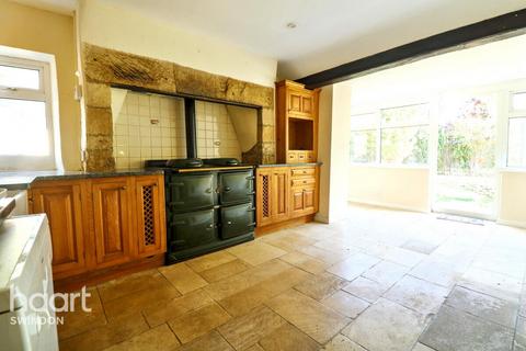 4 bedroom detached house for sale, Silver Street, MALMESBURY