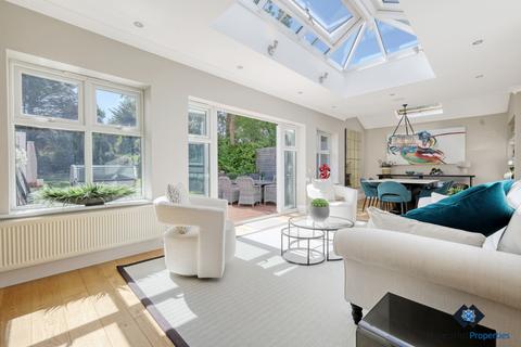 4 bedroom detached house for sale, Alexander Lane, Shenfield, CM13
