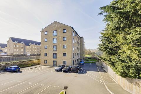 2 bedroom flat for sale, Waterside View, Harrogate Road, Bradford, West Yorkshire, BD10